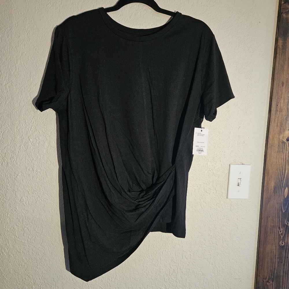 Asymmetrical t-shirt